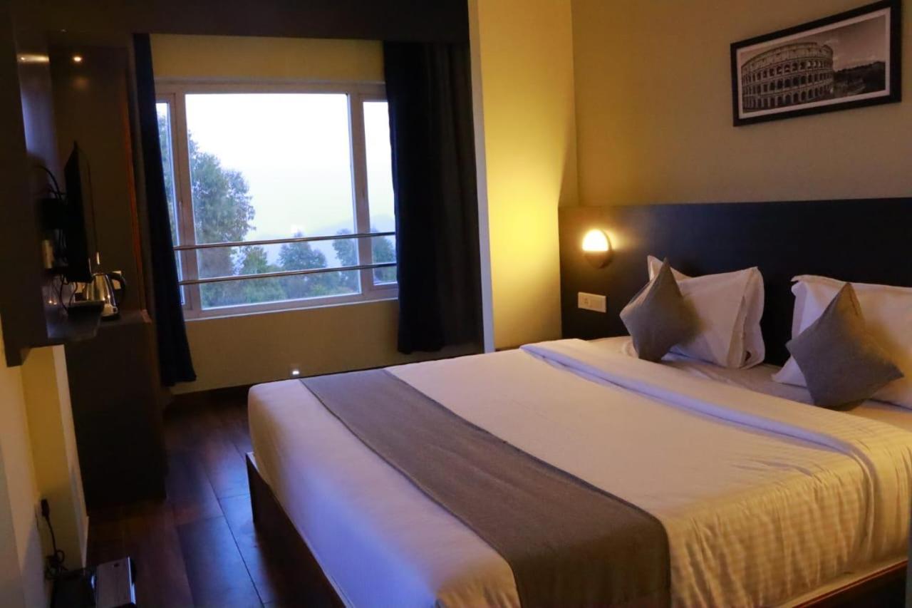 Minus 1 Hotel Kodaikanal Bagian luar foto