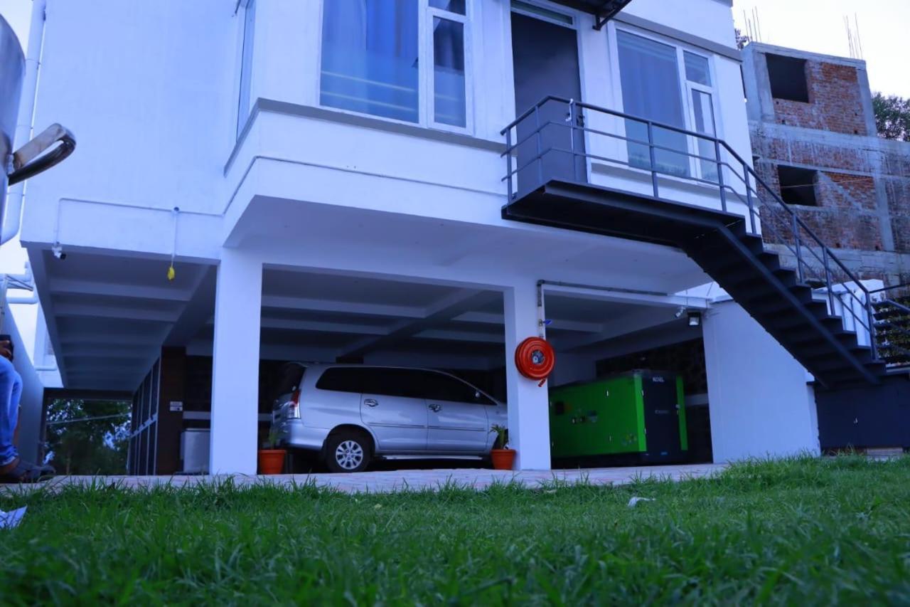 Minus 1 Hotel Kodaikanal Bagian luar foto