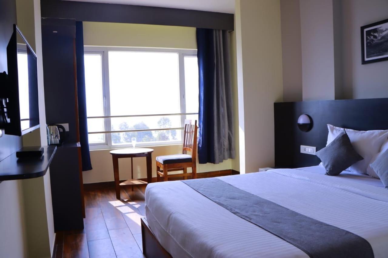 Minus 1 Hotel Kodaikanal Bagian luar foto
